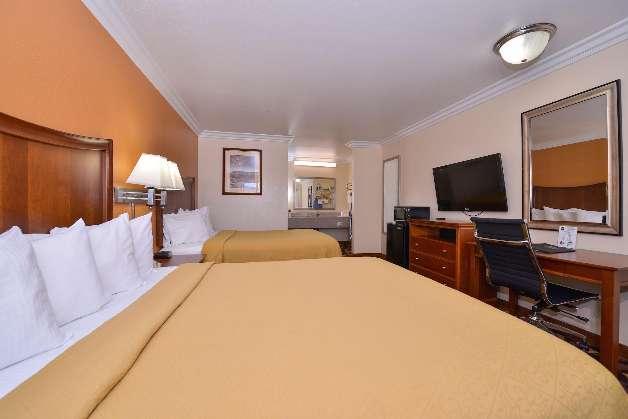 Quality Inn Lake Elsinore I-15 Ngoại thất bức ảnh