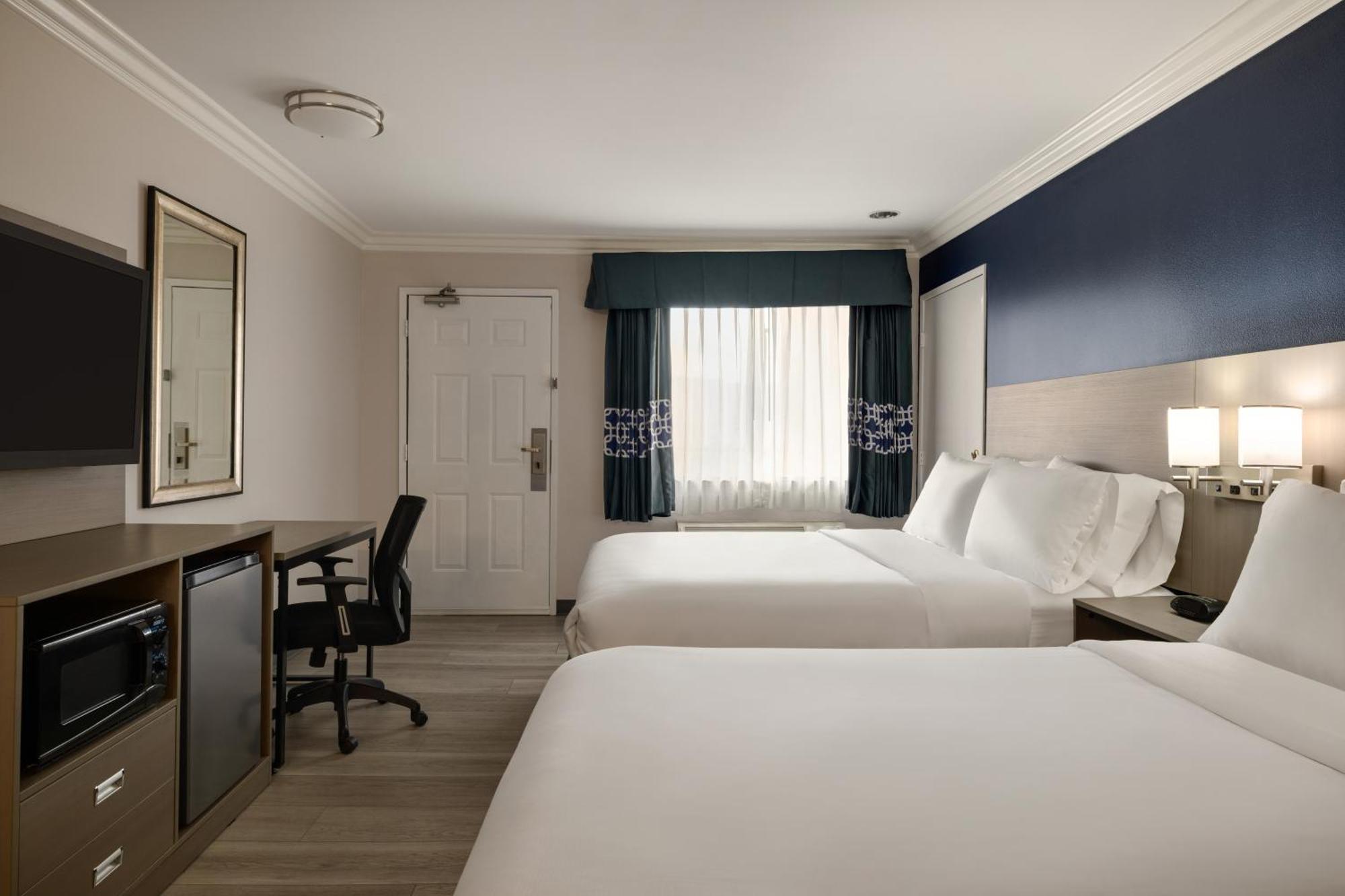 Quality Inn Lake Elsinore I-15 Ngoại thất bức ảnh
